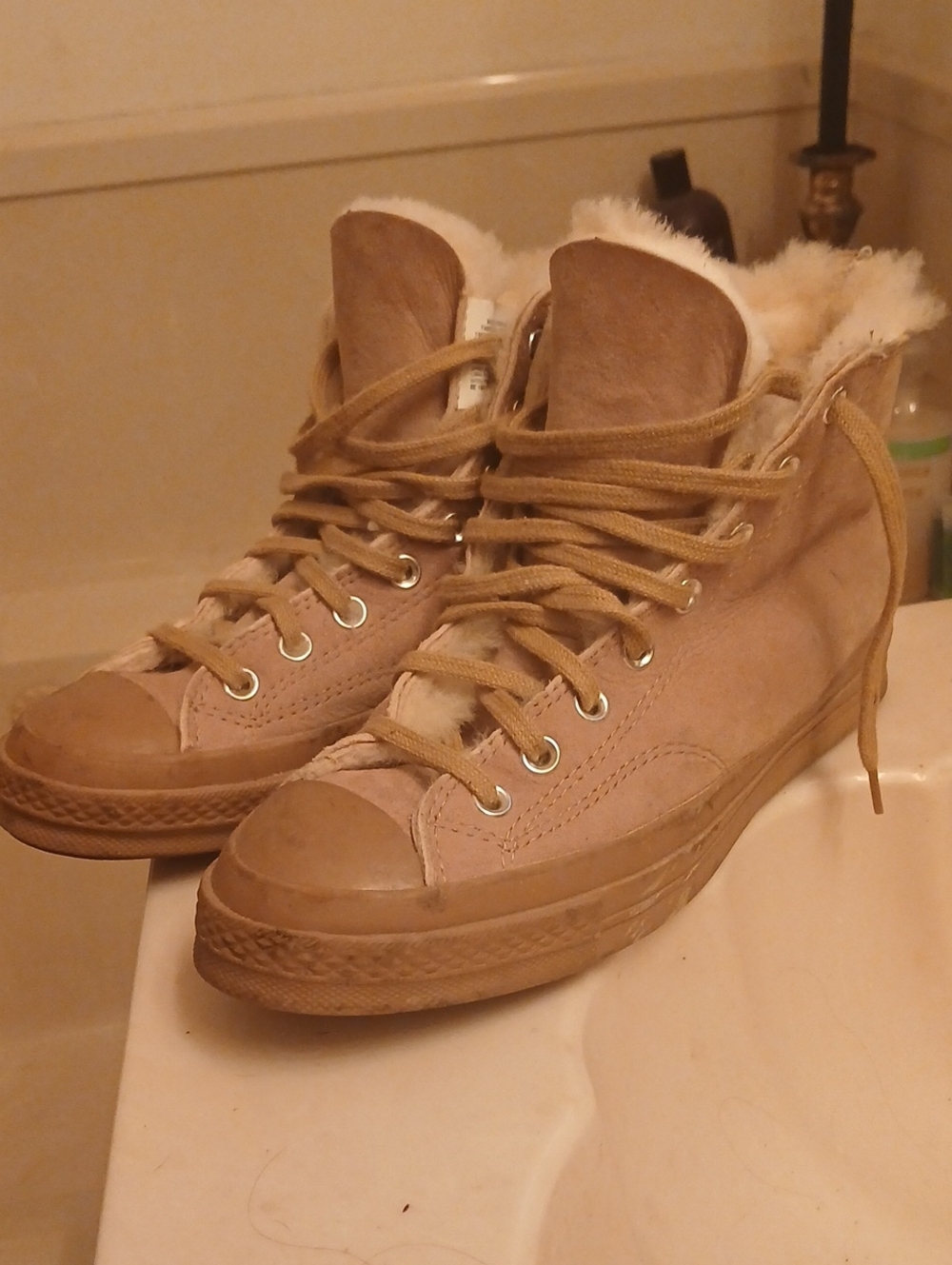Converse Men's High-Top Sneakers with Faux Fur Lining in Tan,sz.8